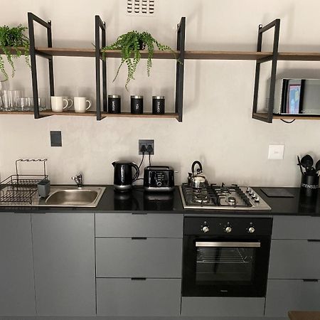46 On Allcock Guest Apartment & Luxury Room Pretoria Luaran gambar